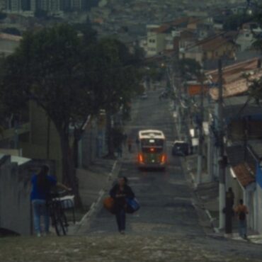Scene from "Cidade; Campo"