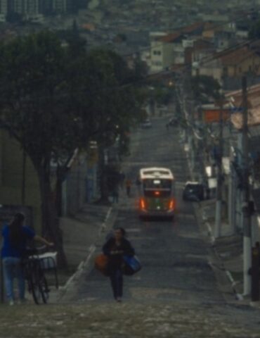 Scene from "Cidade; Campo"