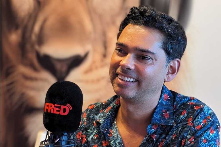 Rajendra Roy at FRED Film Radio for the English Daily Show from the 81. Venice International Film Festival