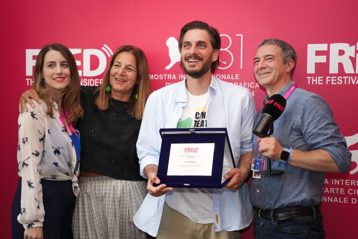 Luca Marinelli, awarded with FRED Award in #Venezia81