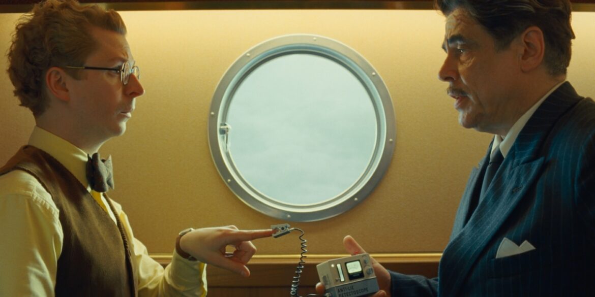 Michael Cera as Bjorn and Benicio Del Toro as Zsa-Zsa Korda in director Wes Anderson's THE PHOENICIAN SCHEME