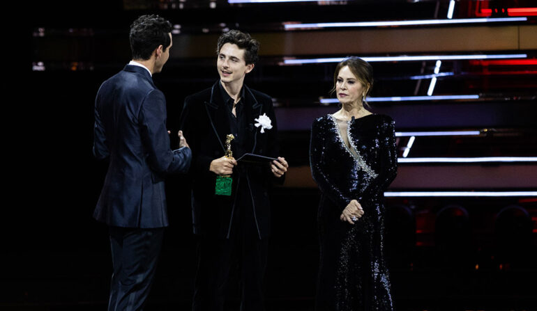 Timothee-Chalamet-premio-speciale--foto-Luca-Dammicco---Accademia-del-Cinema-Italiano-5R5A9535