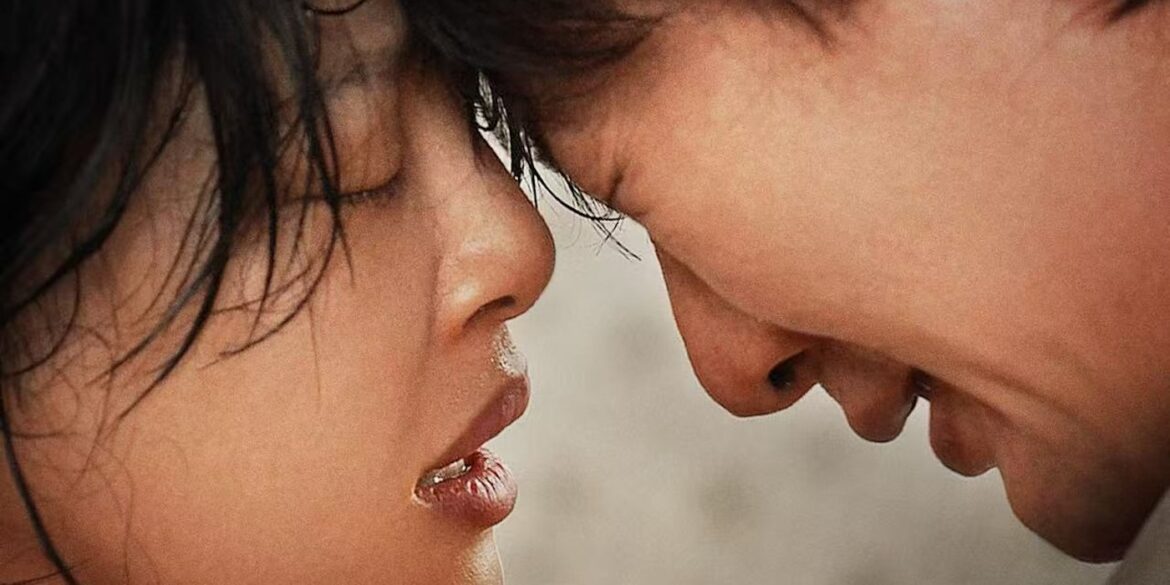 Un'immagine di “The Sun Rises On Us All”