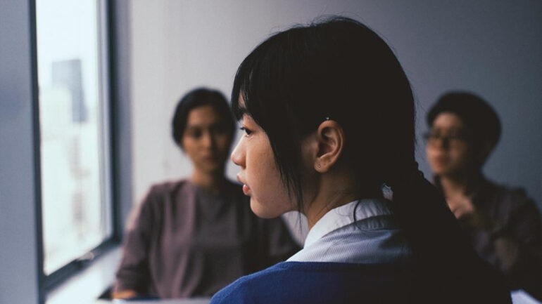 "Human Resource", Interview with director Nawapol Thamrongrattanarit