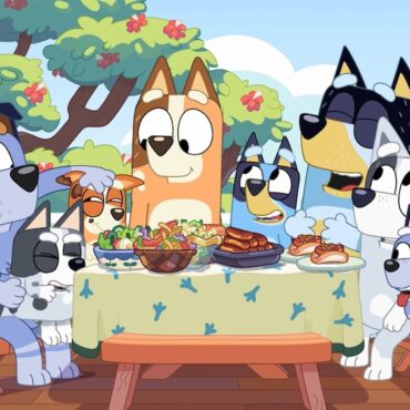 a still from Bluey at the Cinemas “Let’s Play Chef” Collection