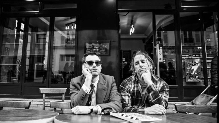 Richard Linklater and Guillaume Marbeck on the set of Nouvelle Vague