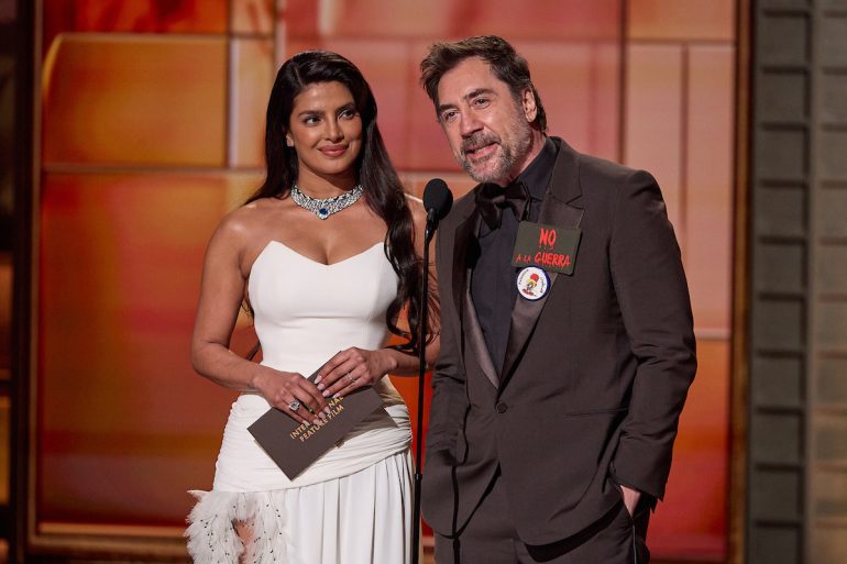 Priyanka Chopra Jonas and Javier Bardem presents the Oscar® for International Feature Film Credit/ProviderTrae Patton / The Academy
Copyright
©A.M.P.A.S.