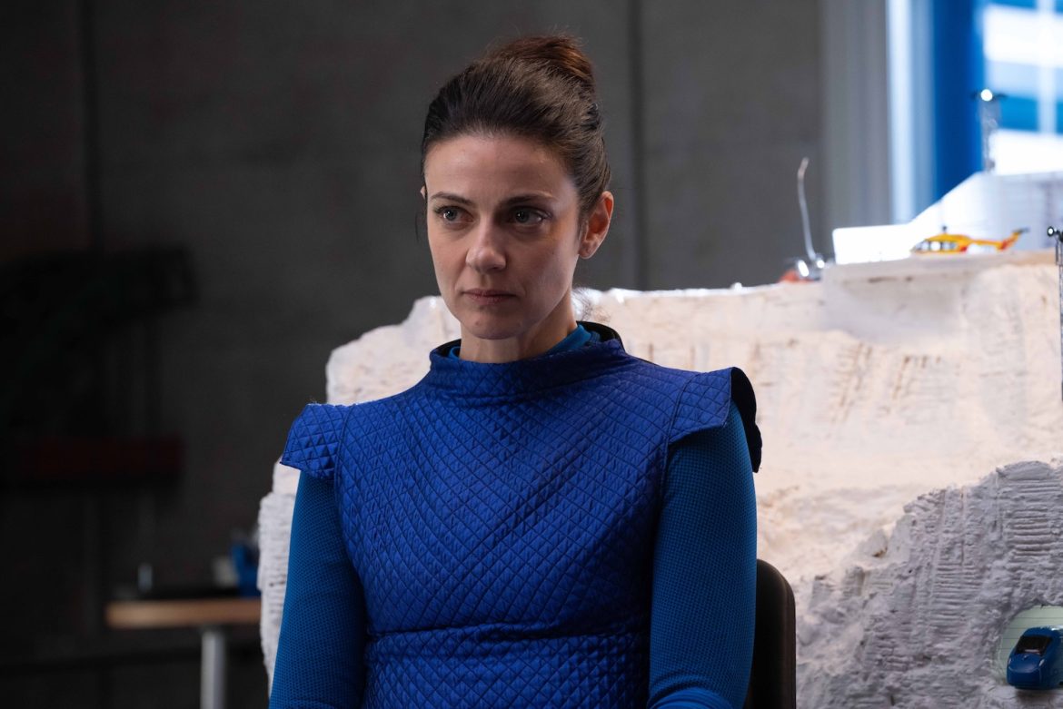 Barbara Ronchi in una scena di Antartica di Lucia Calamaro