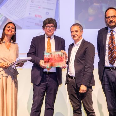 PRIMO PREMIO CATEGORIA SPONSORIZZAZIONI E PARTNERSHIP CULTURALI INCINEMA OUTSIDE _Associazione Libero Accesso + Sub-ti Access Srl, Banca di Udine, Comune di Udine_ Friuli-Venezia Giulia