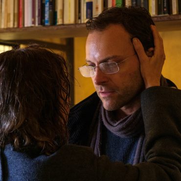 Alessandro Borghi e Valeria Golino in Nessun Dolore